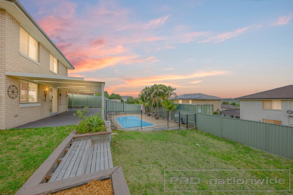 41 Somerset Drive THORNTON 14