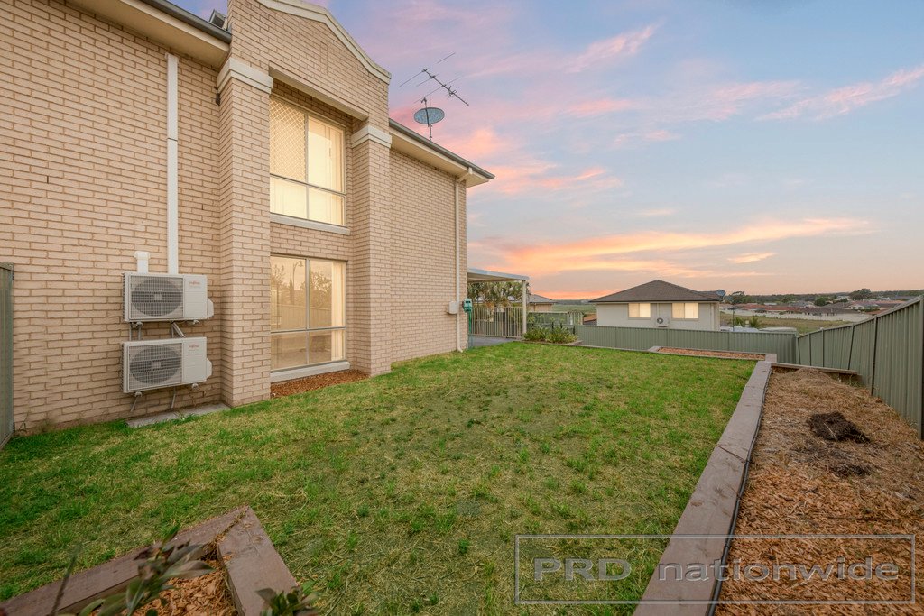 41 Somerset Drive THORNTON 15