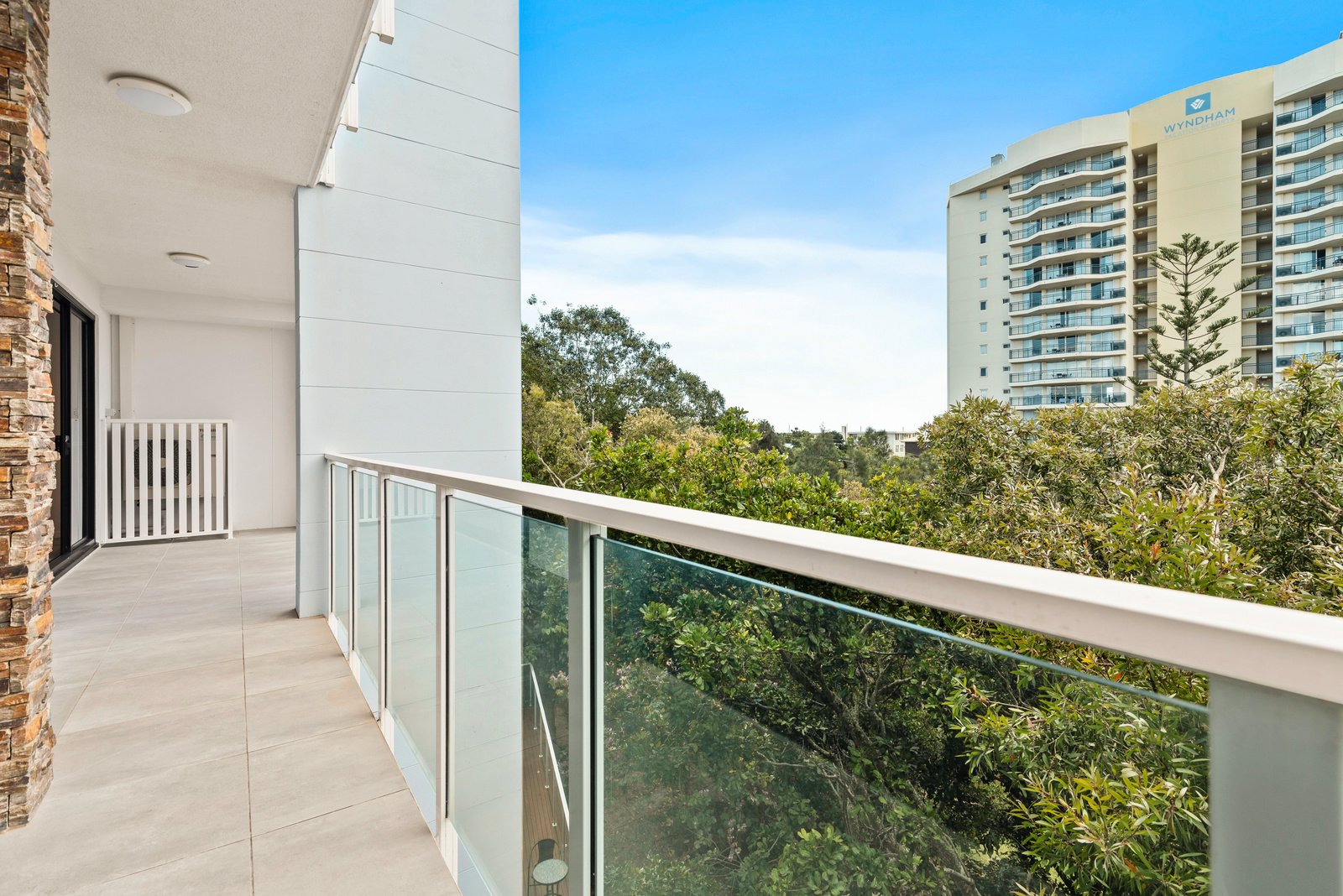 4/1 South Street COOLANGATTA 5