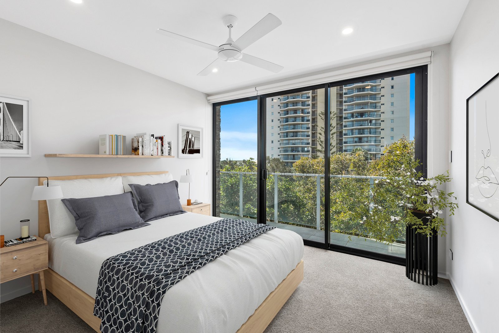 4/1 South Street COOLANGATTA 6