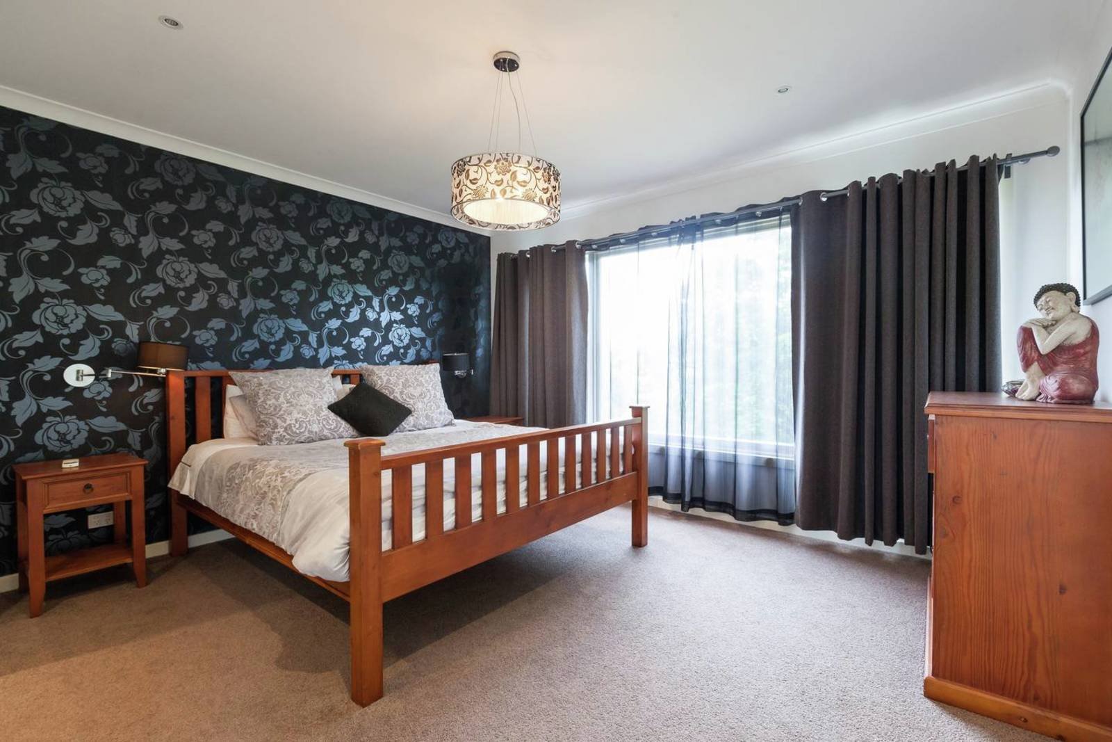 41 Spruzen Avenue, Kew East, VIC