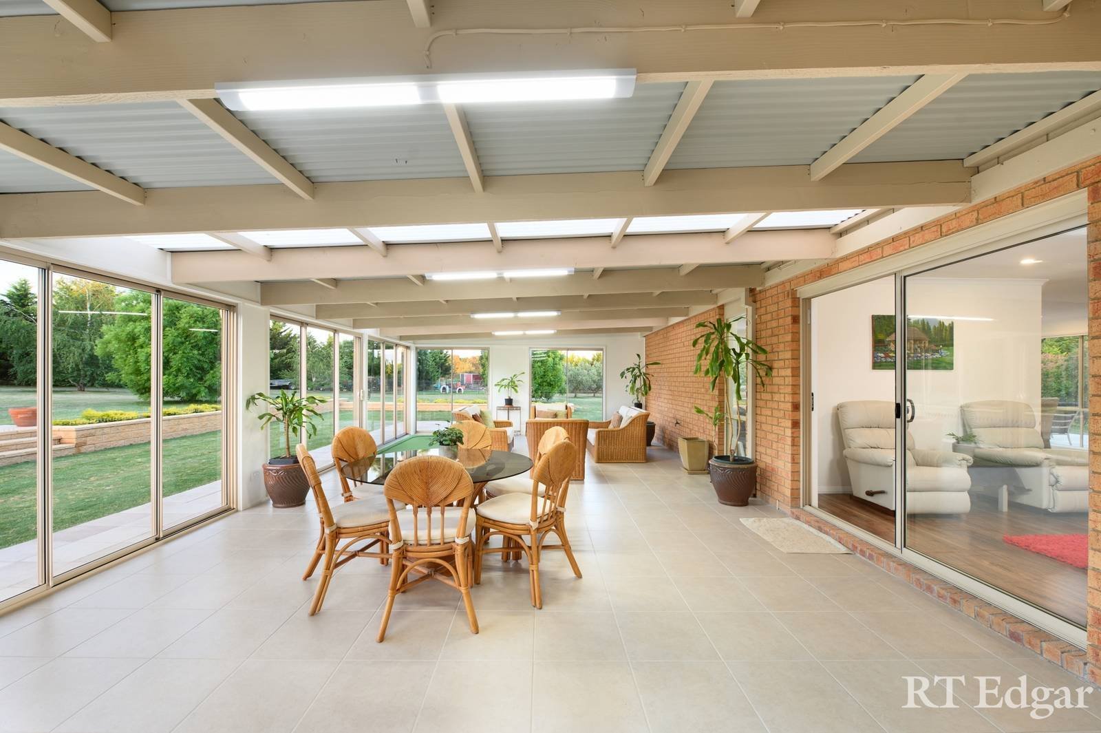 Real Estate and Property in 41 Stuartfield Avenue, Romsey, VIC