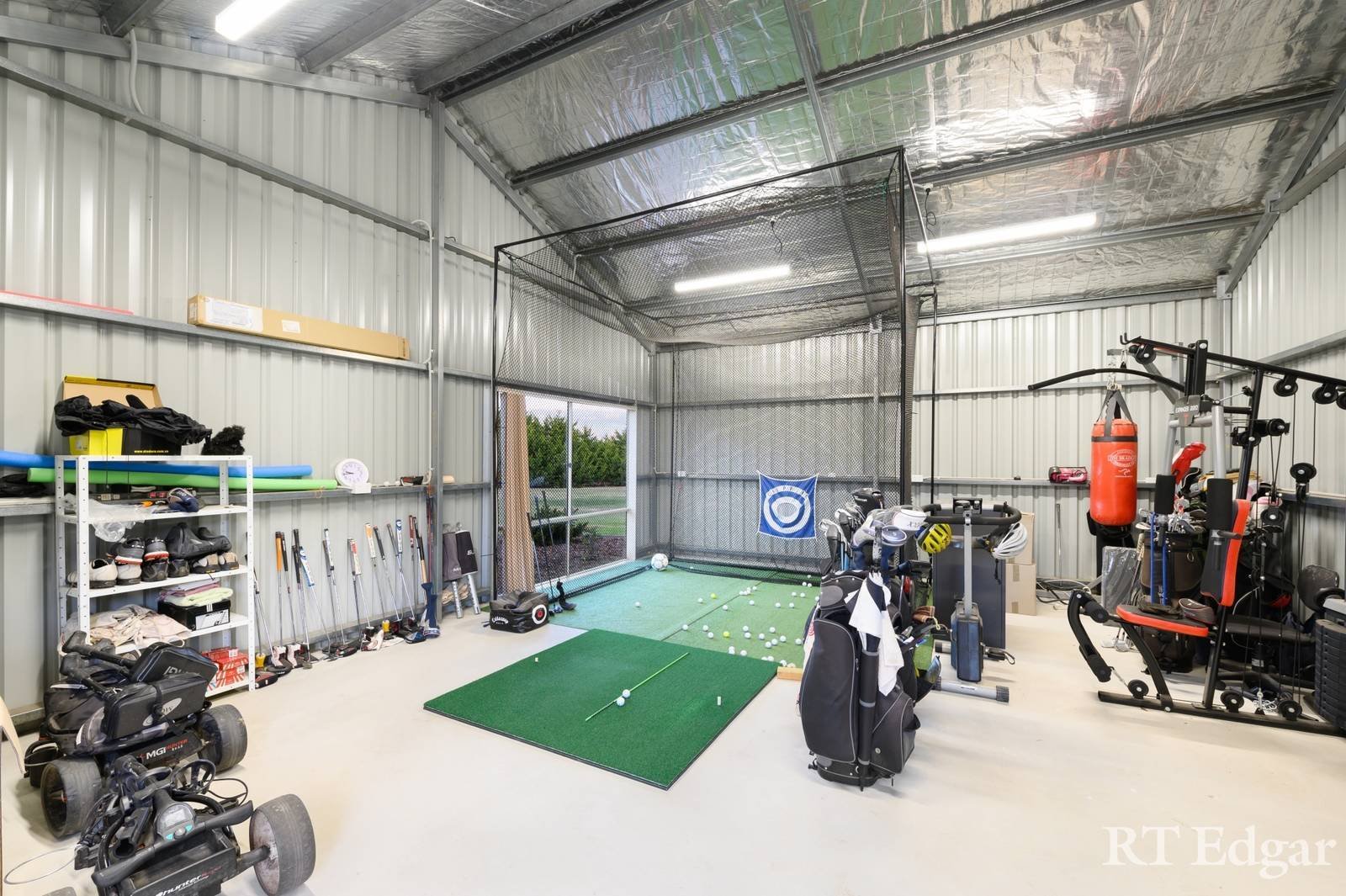 Real Estate and Property in 41 Stuartfield Avenue, Romsey, VIC