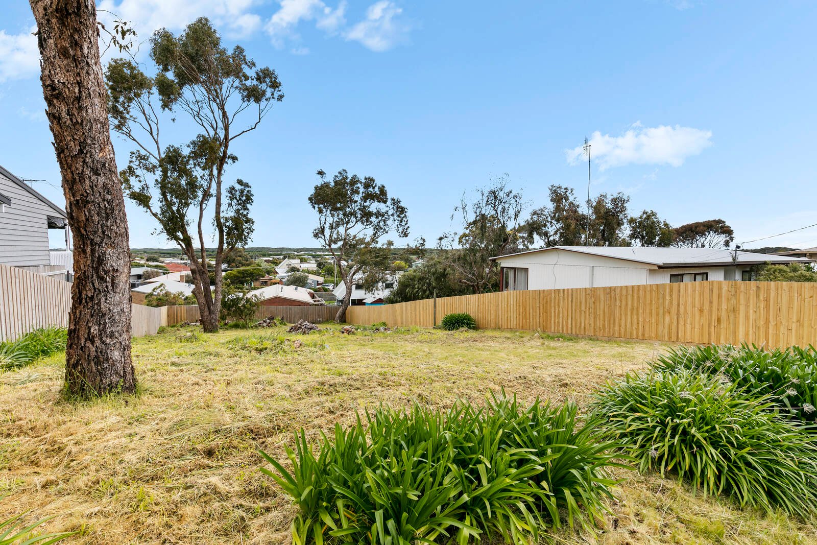 Real Estate and Property in 41 Sunset Strip, Ocean Grove, VIC