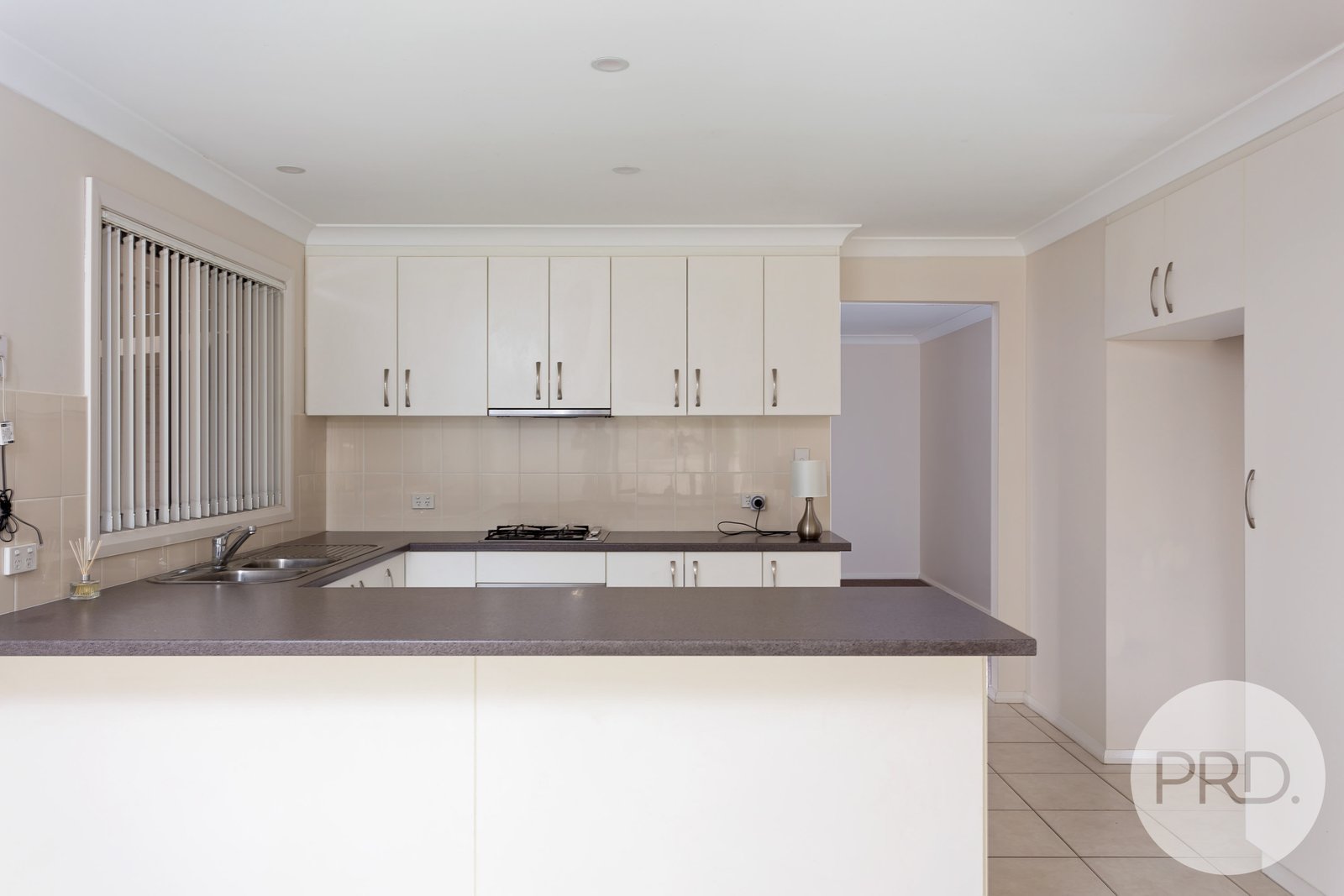 41 Swan Street ASHMONT 4