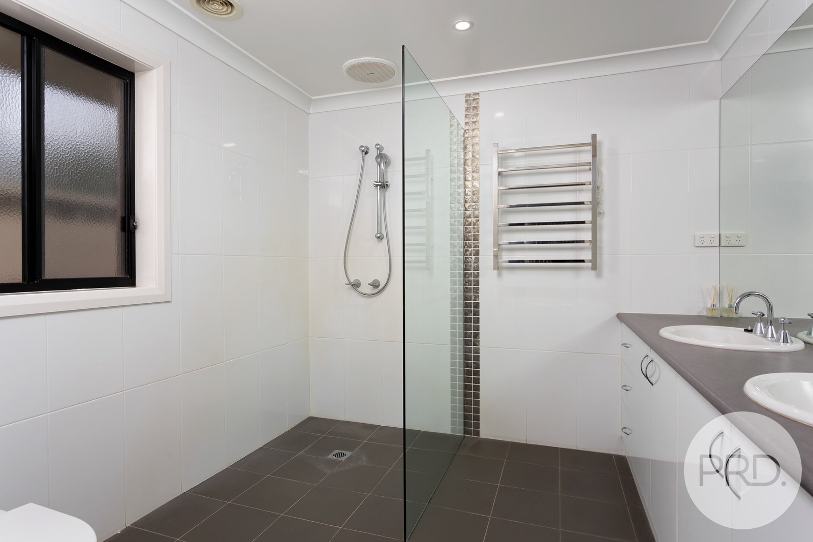 41 Swan Street ASHMONT 8