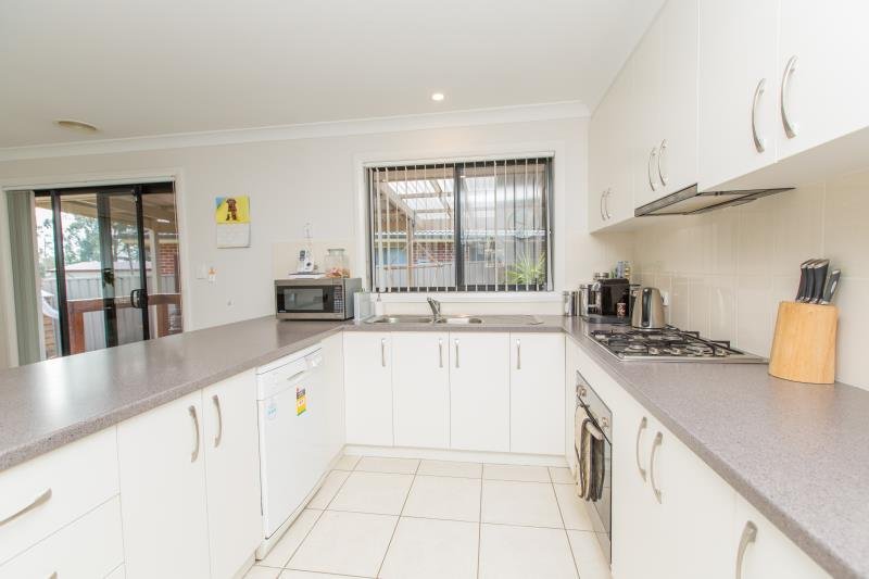 41 Swan Street FLOWERDALE 2