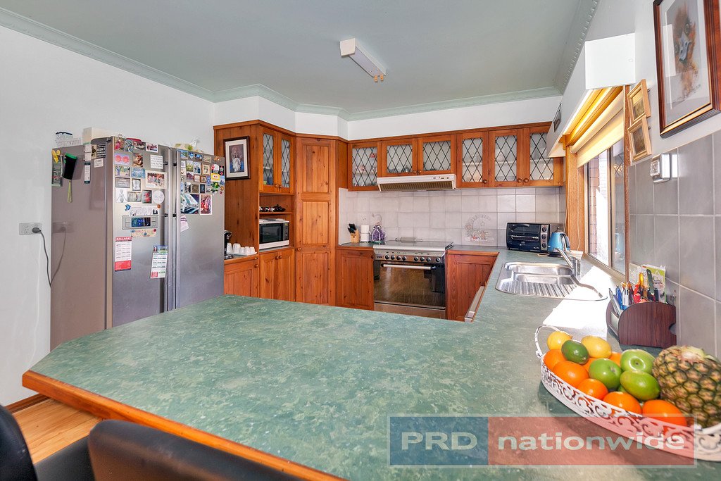 41 Sweeney Street BLACK HILL 3