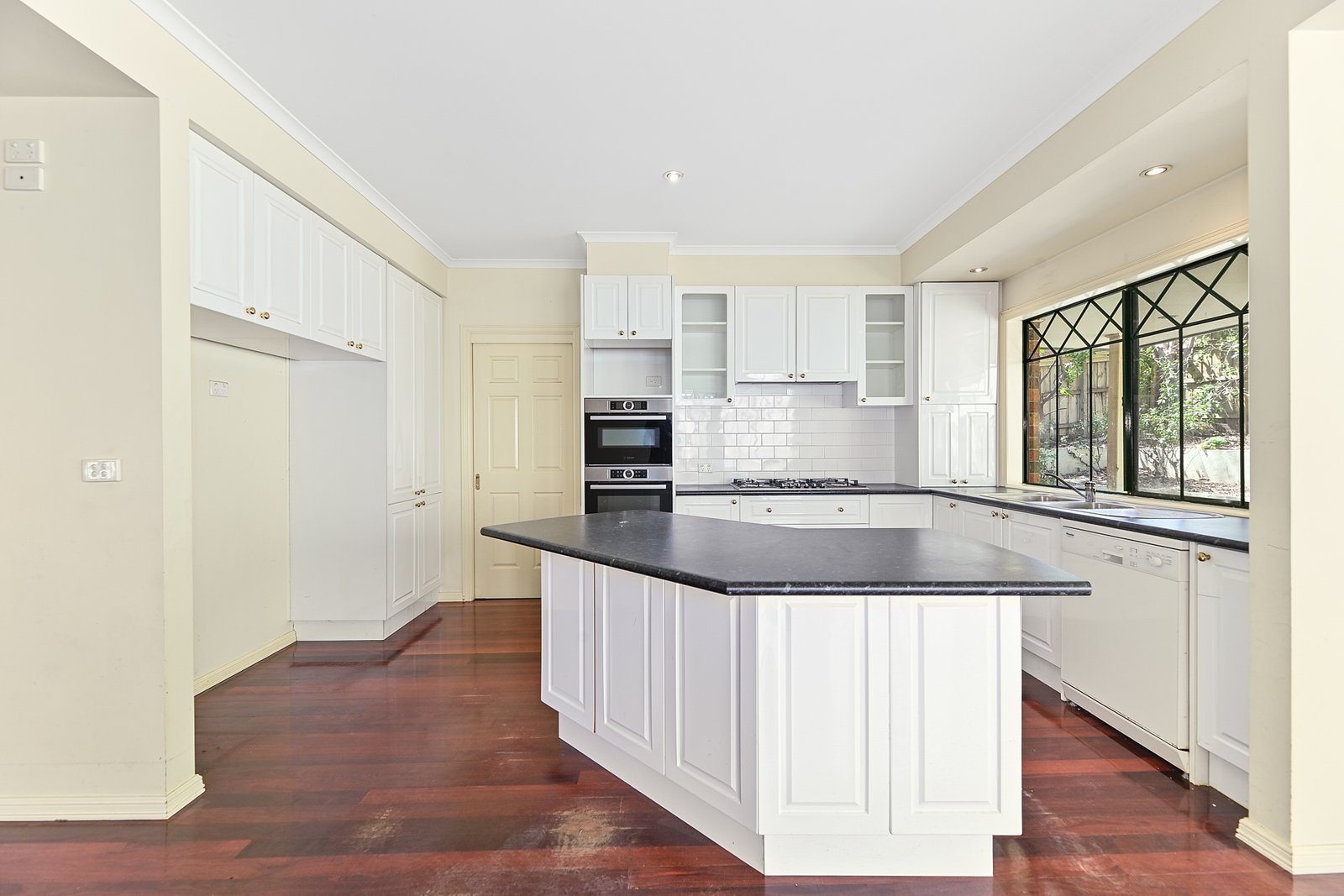 Gallery: 41 Victory Boulevard