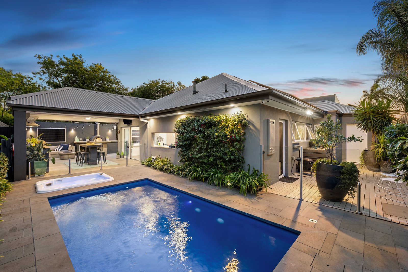 Gallery: 41 Vincent Street