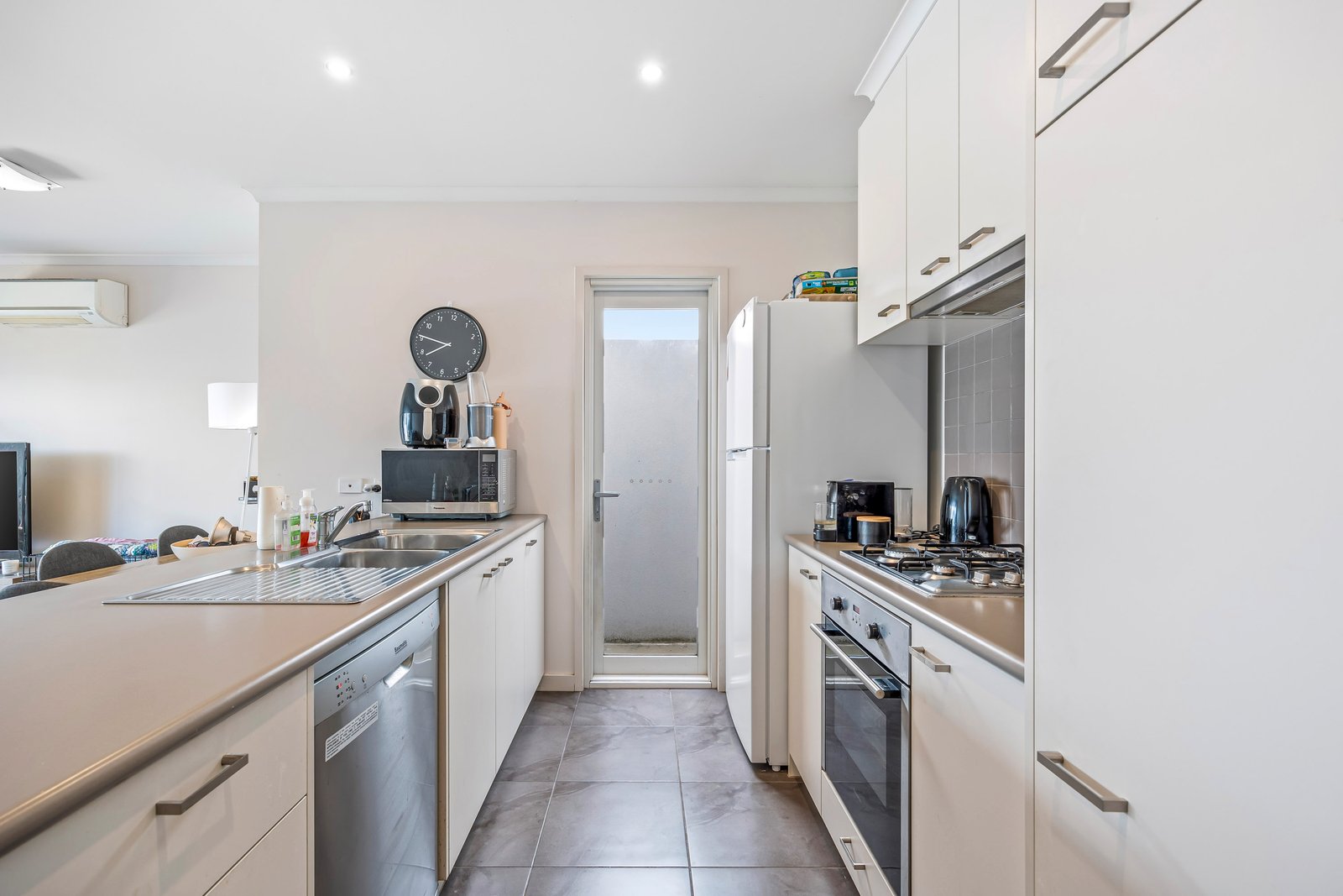 Gallery: 41 Warburton Drive