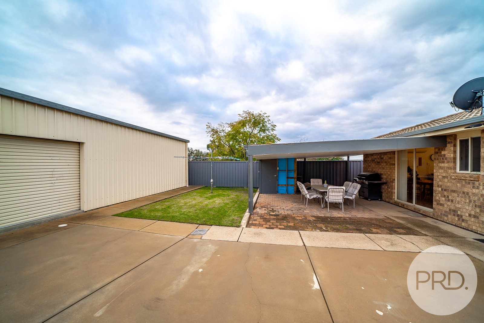 41 Warrambool Crescent GLENFIELD PARK 10