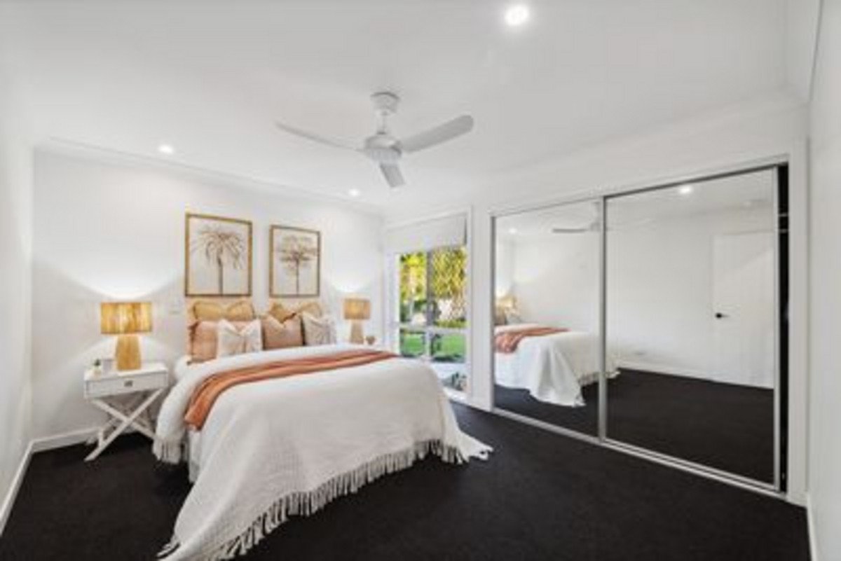 41 Wedgebill Parade Burleigh Waters 17