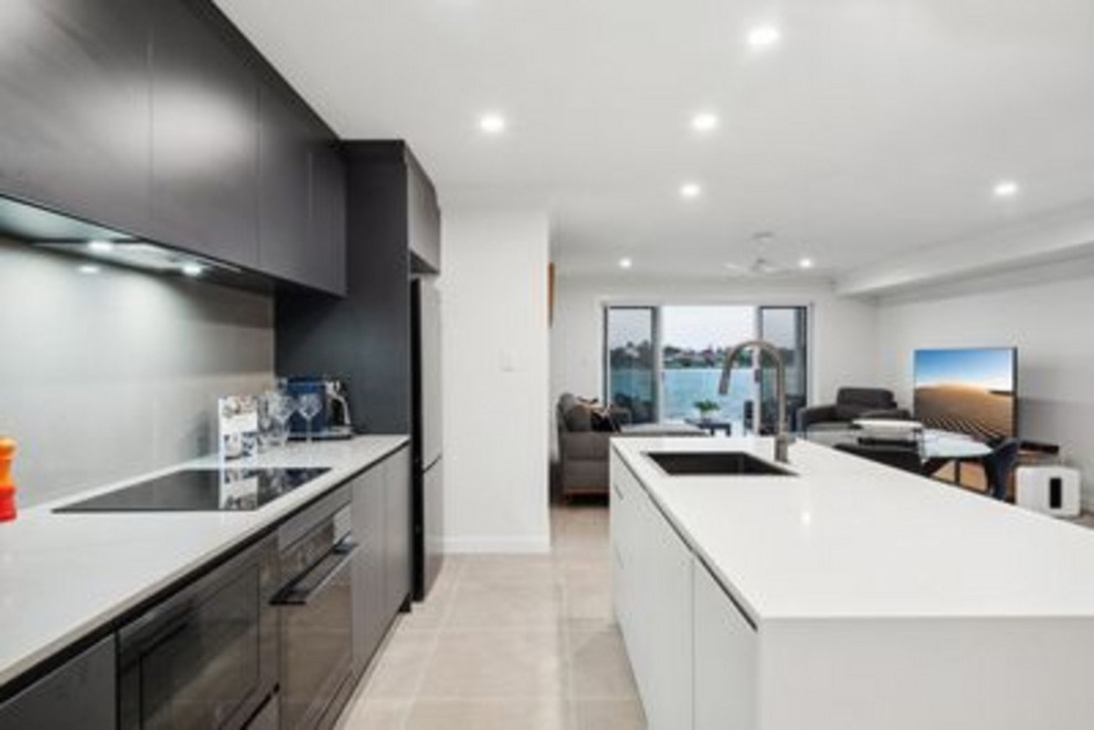 41 Wedgebill Parade Burleigh Waters 20