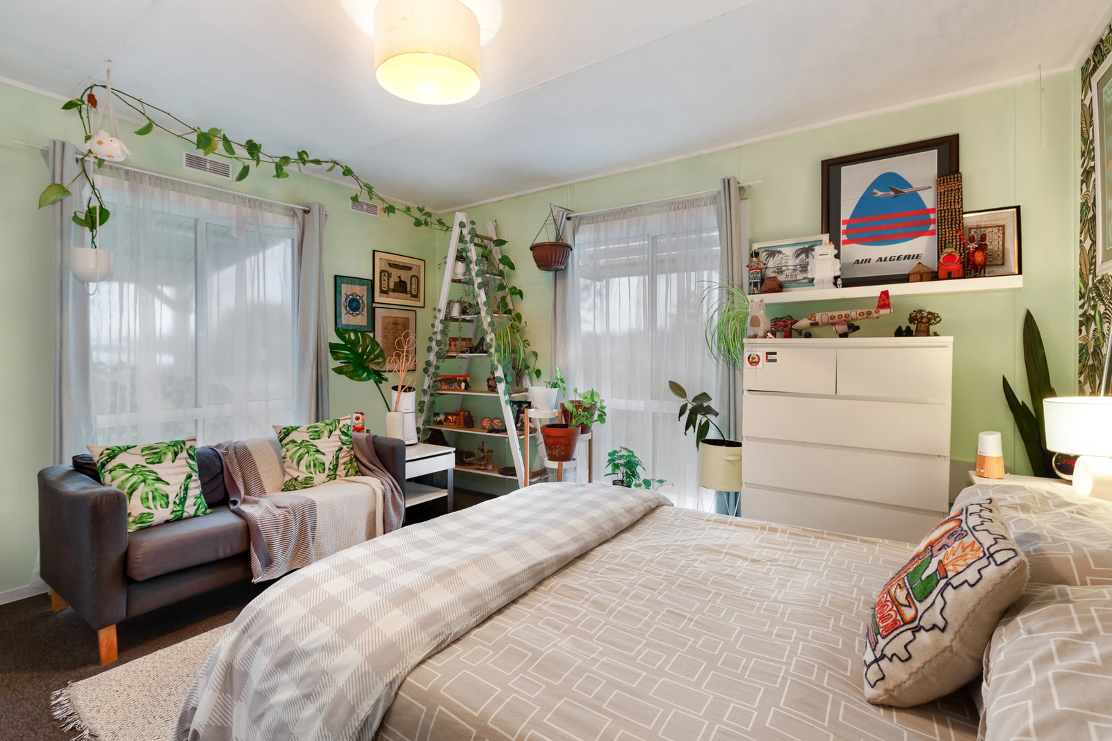 Gallery: 41 White Street