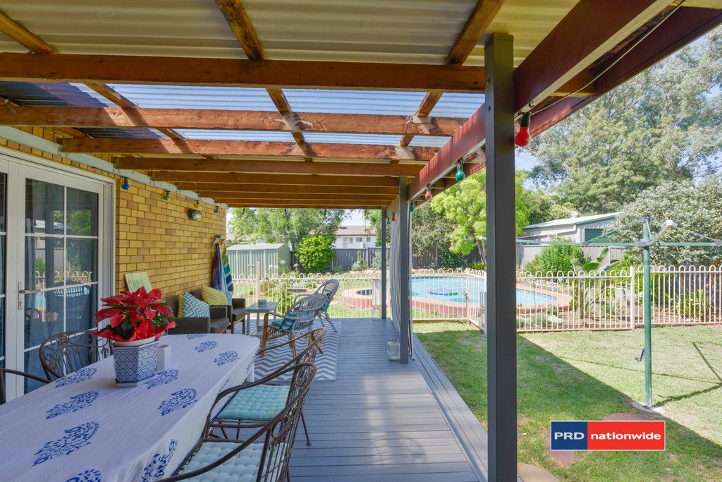 41 Wilburtree Street TAMWORTH 10
