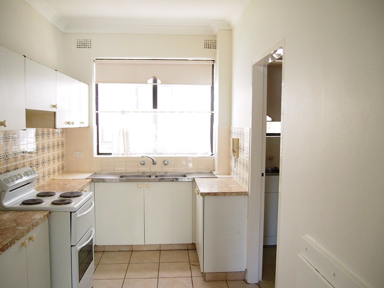 4/1 Woids Ave  HURSTVILLE 3