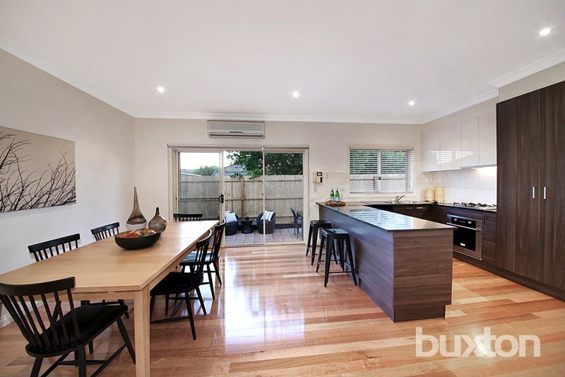 Gallery: 4/10-12 McArthur Street