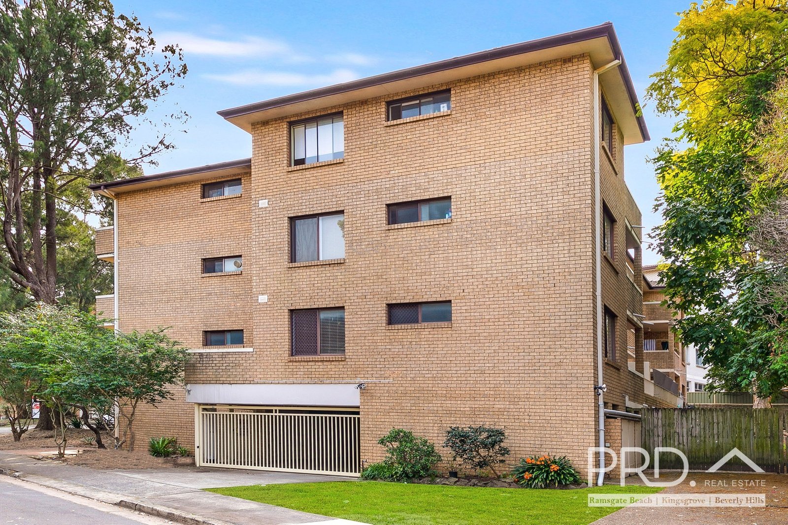 4/10-14 The Strand  ROCKDALE 8