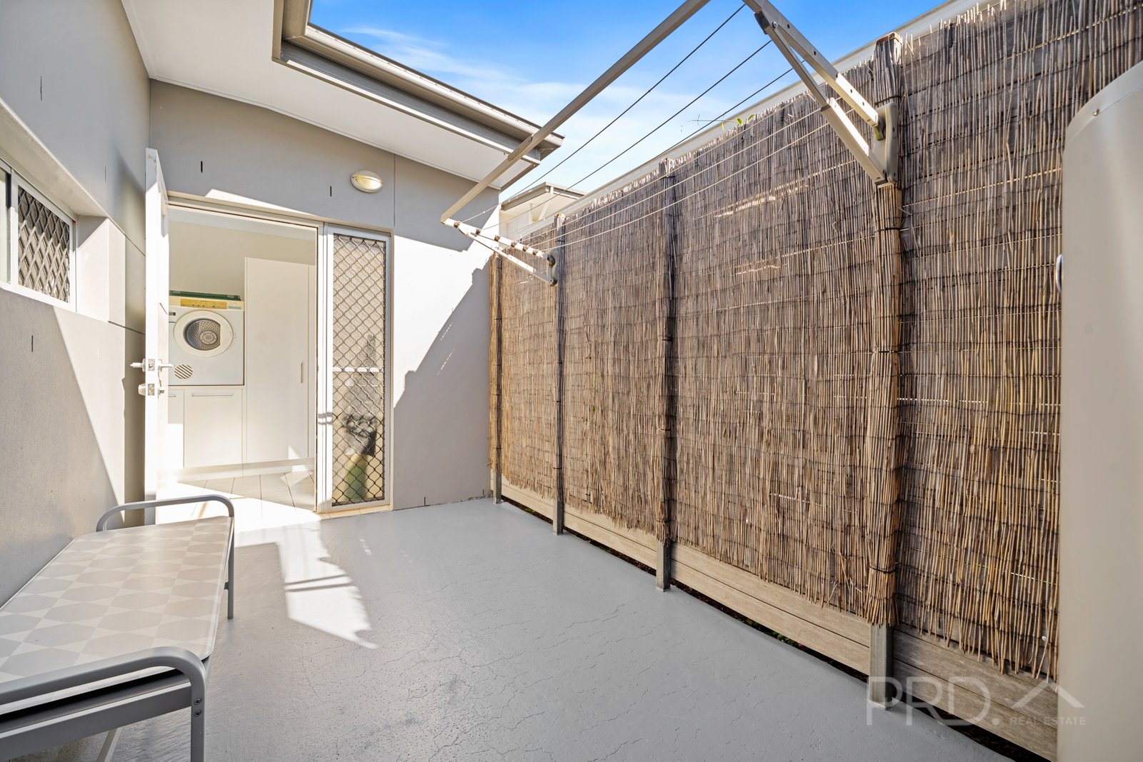 4/10-16 SALISBURY Street REDLAND BAY 13