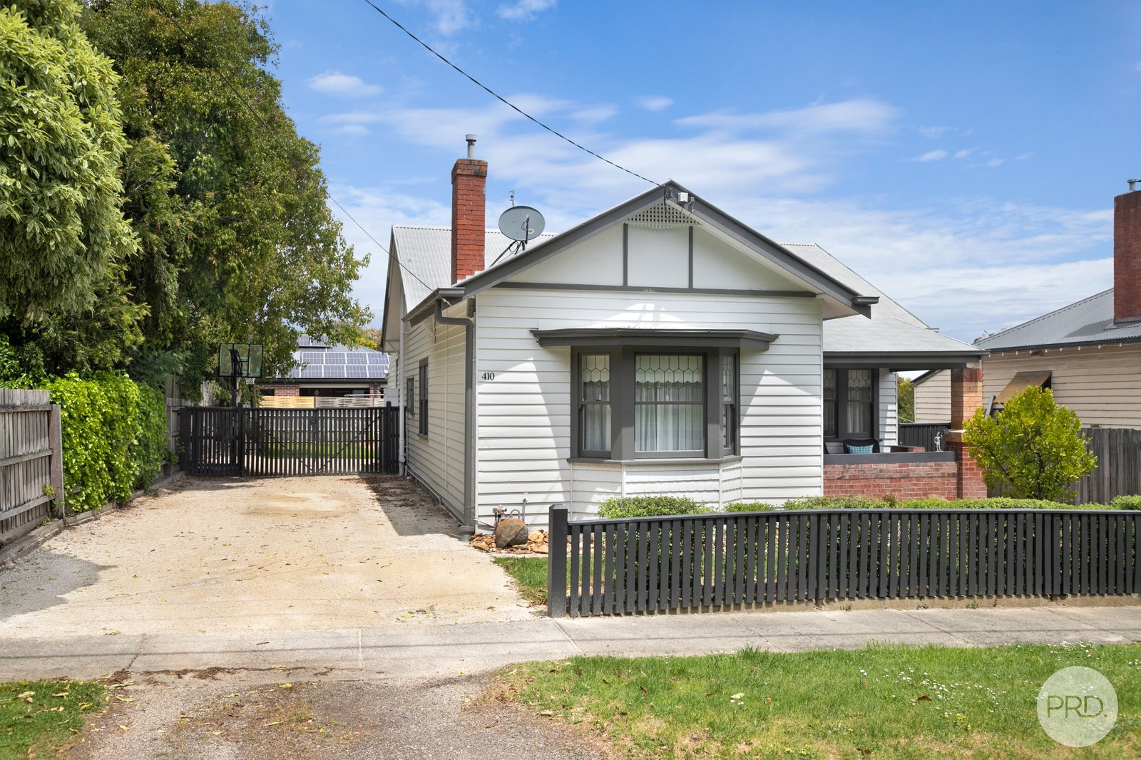 410 Chisholm Street BLACK HILL 2