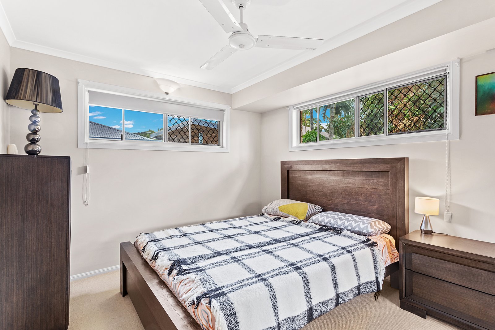 4/10 Erromango Drive JUBILEE POCKET 8