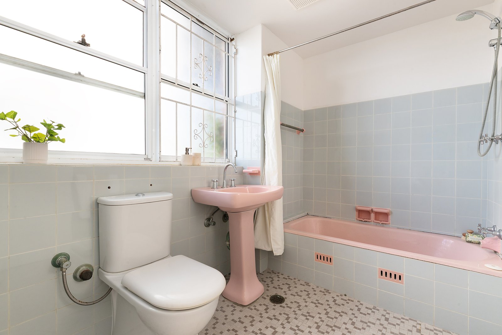 4/10 Etham Avenue DARLING POINT 5