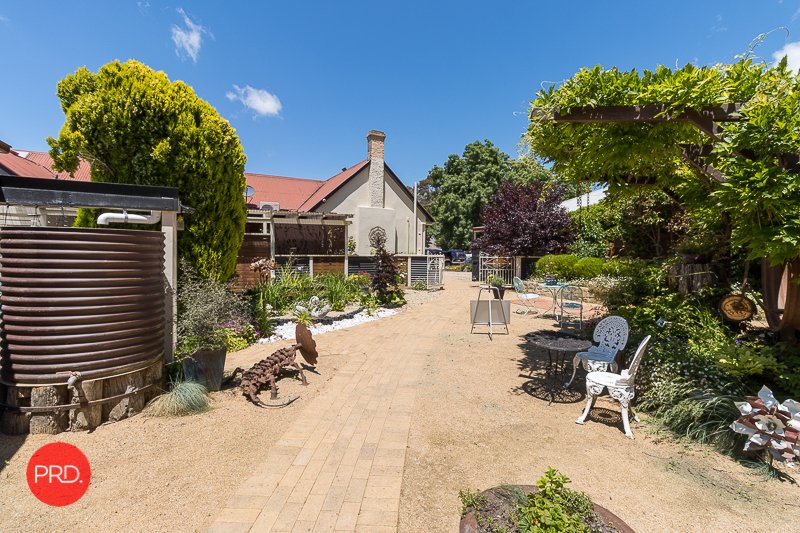 4/10 Gibraltar Street BUNGENDORE 10