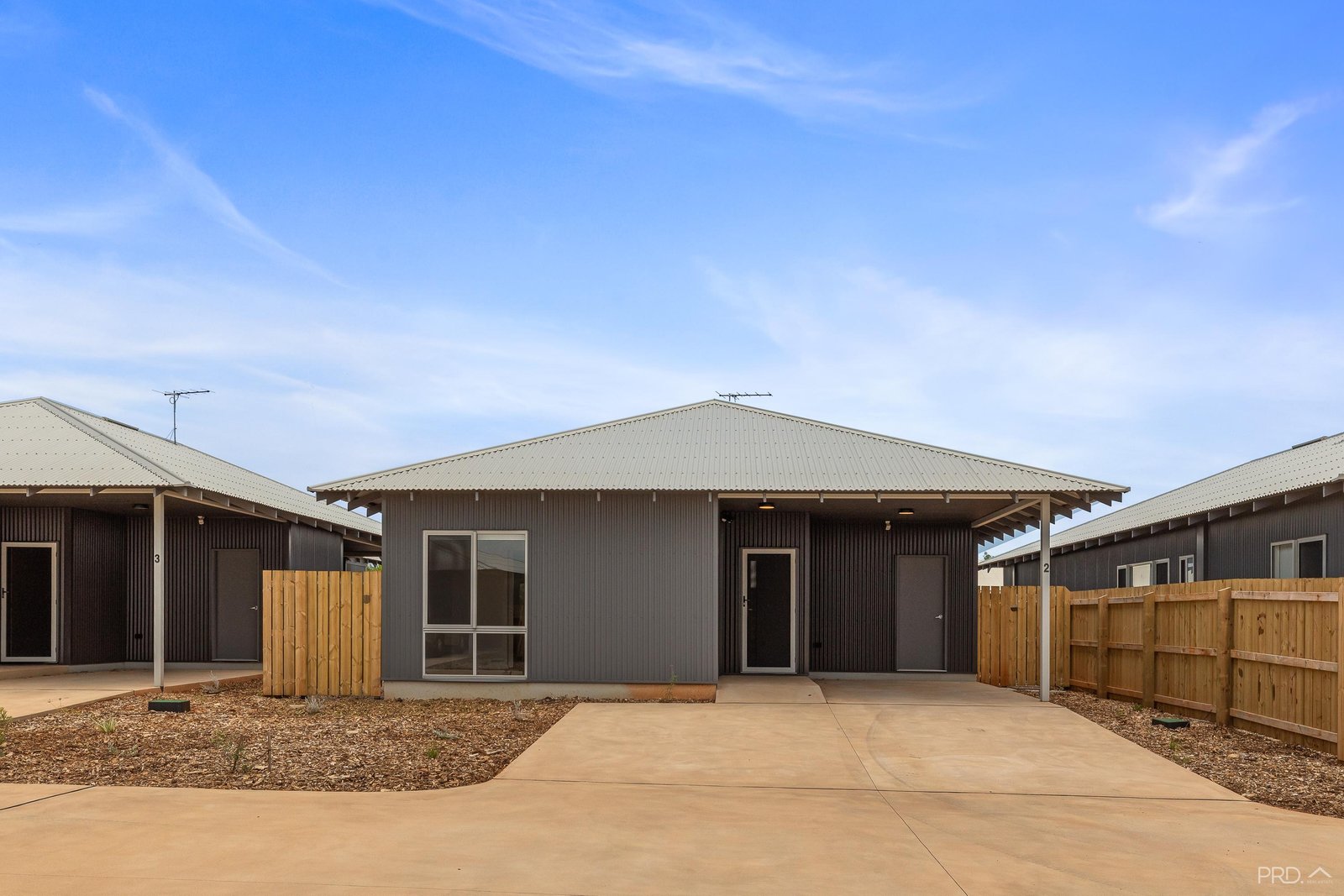 4/10 Nagula Court CABLE BEACH 2