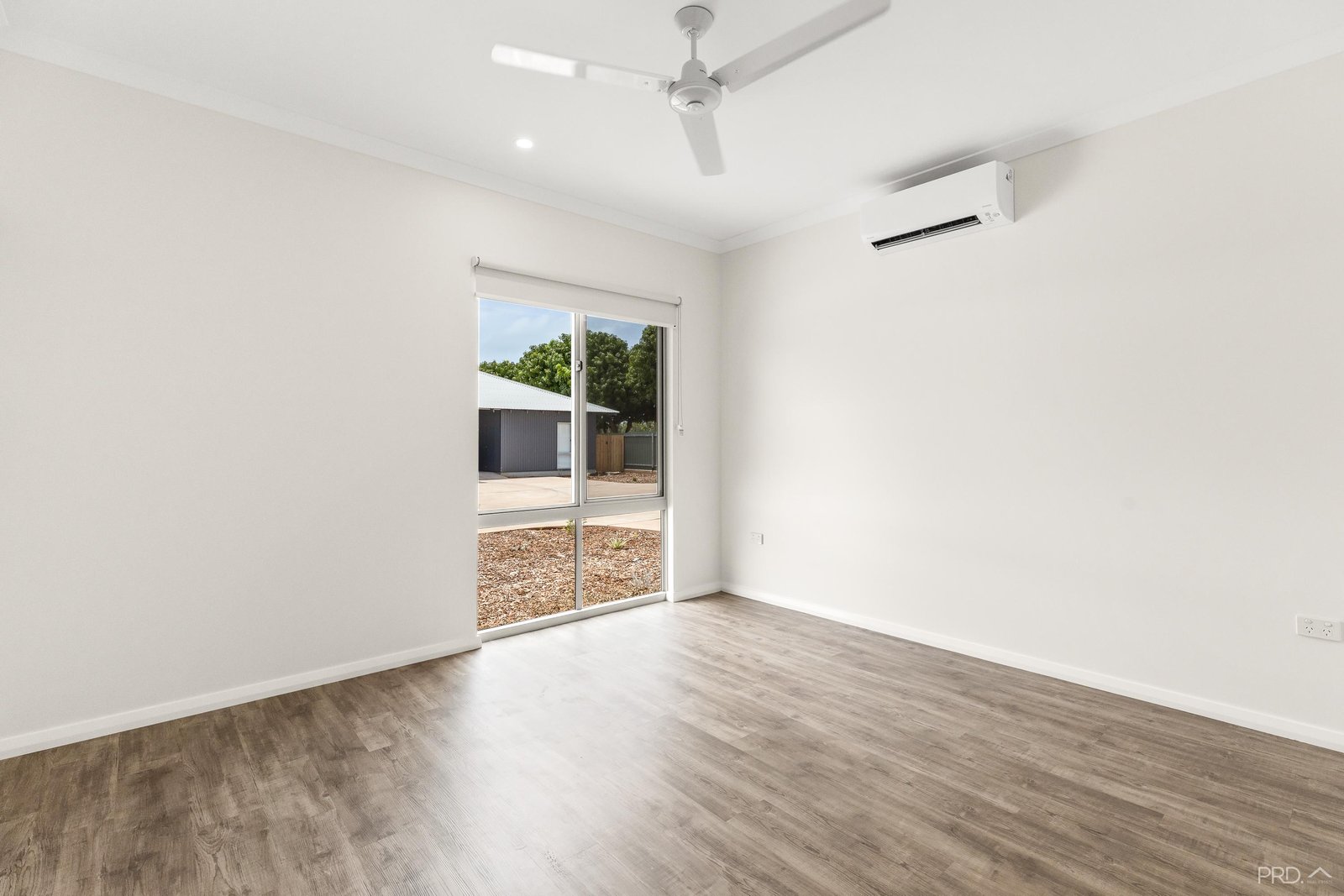 4/10 Nagula Court CABLE BEACH 12