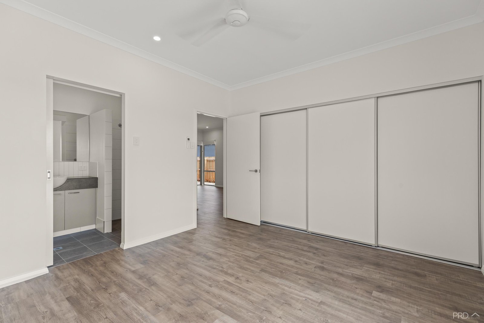 4/10 Nagula Court CABLE BEACH 13