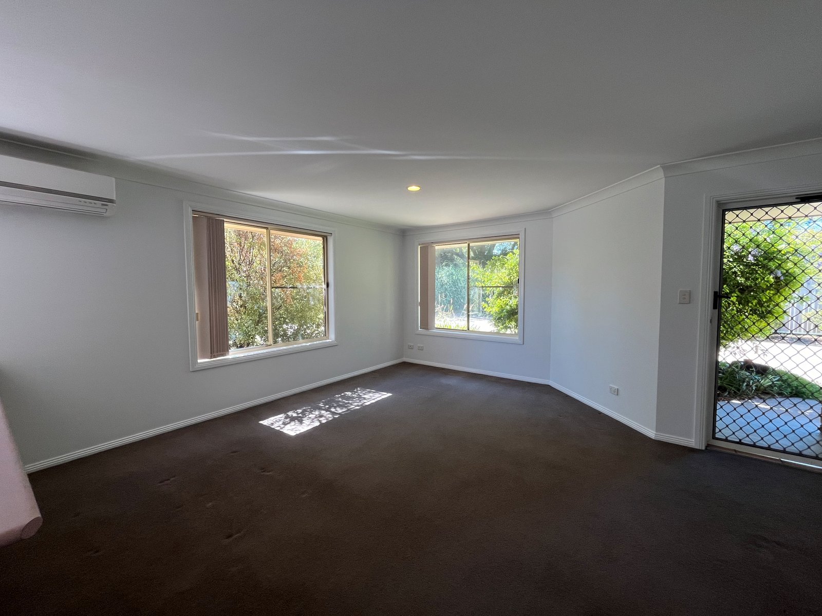 4/10 North Street TAMWORTH 4