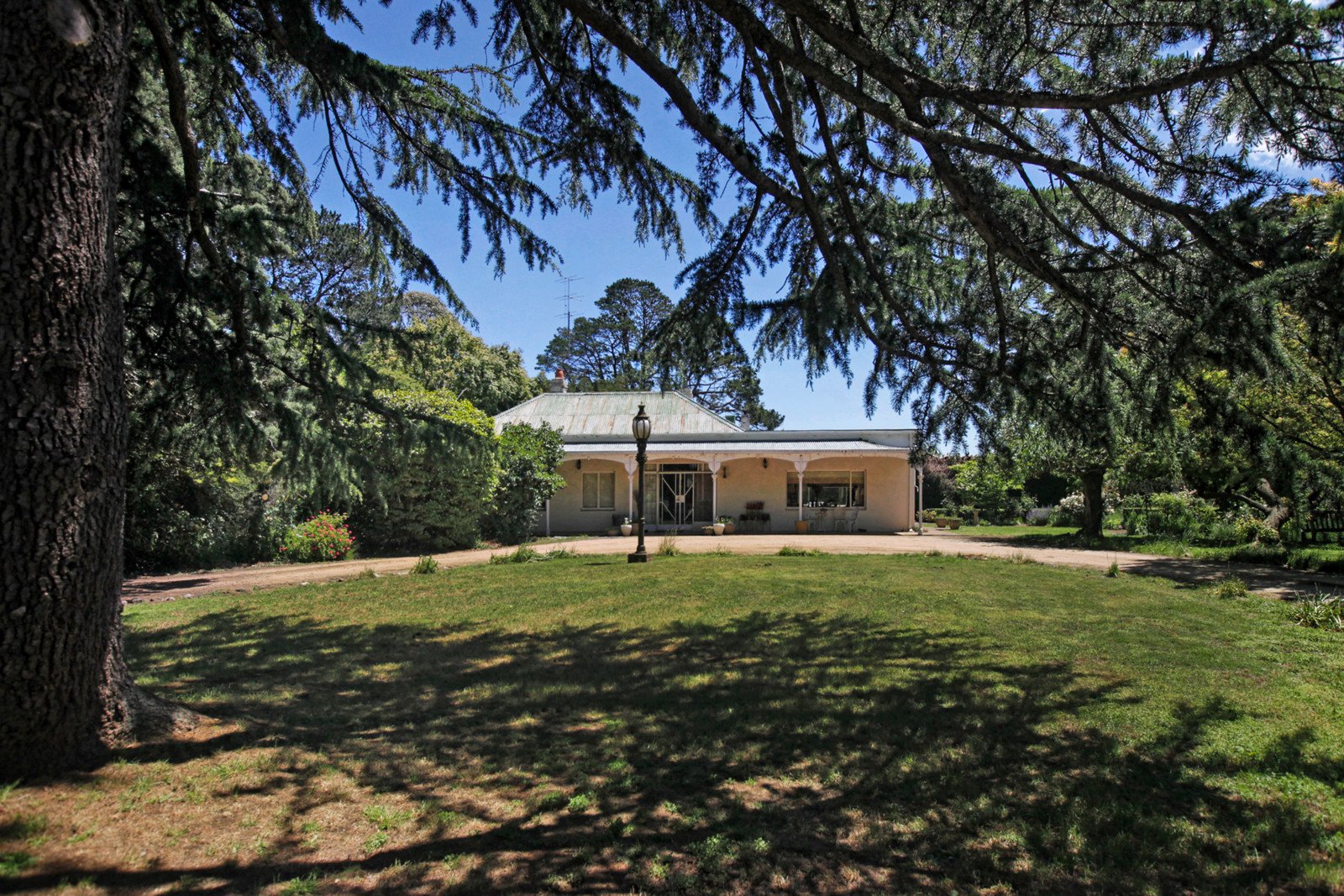 Real Estate and Property in 410 Ochiltrees Road, Romsey, VIC