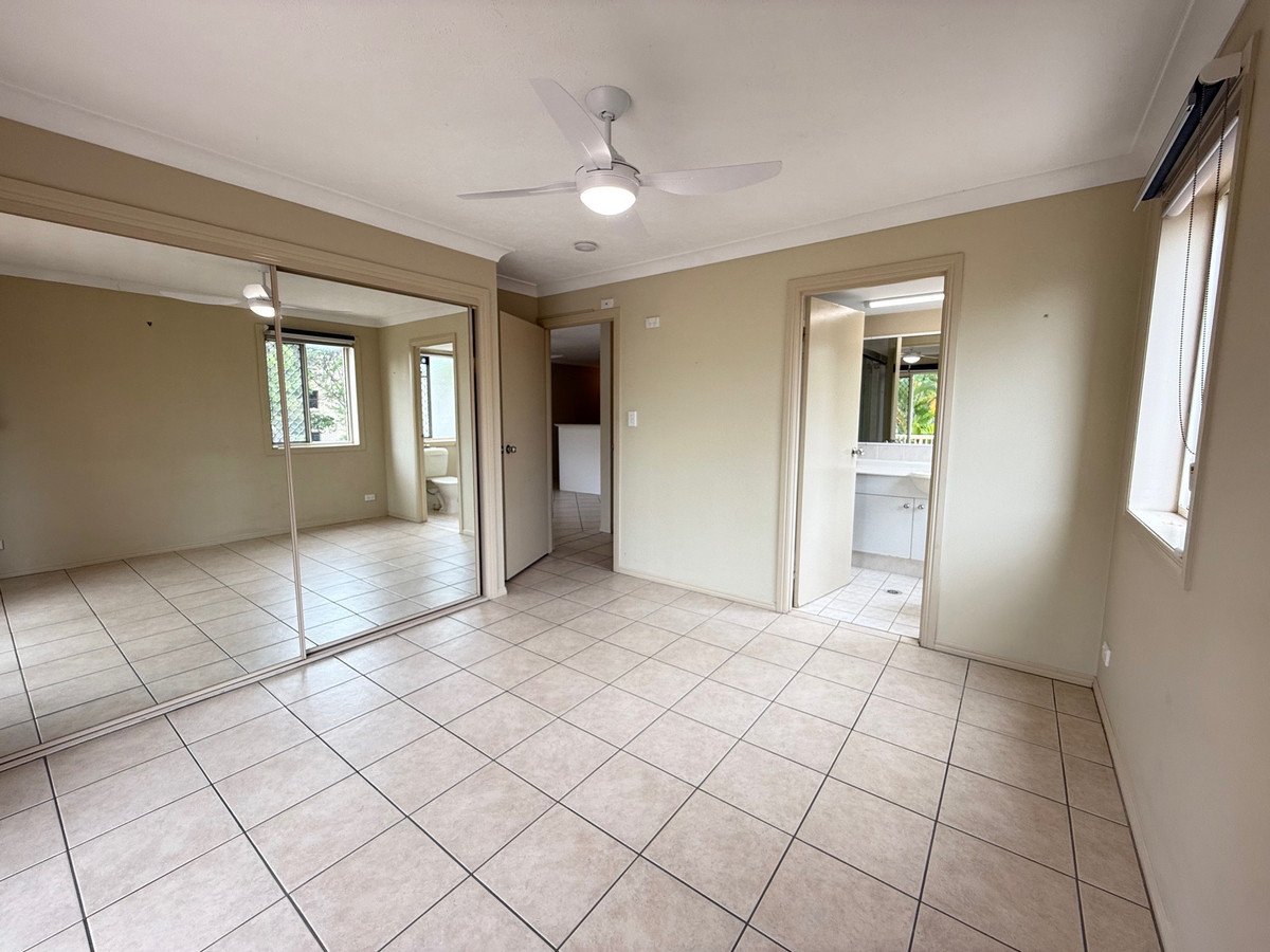 4/10 Stephens Street Burleigh Heads 6