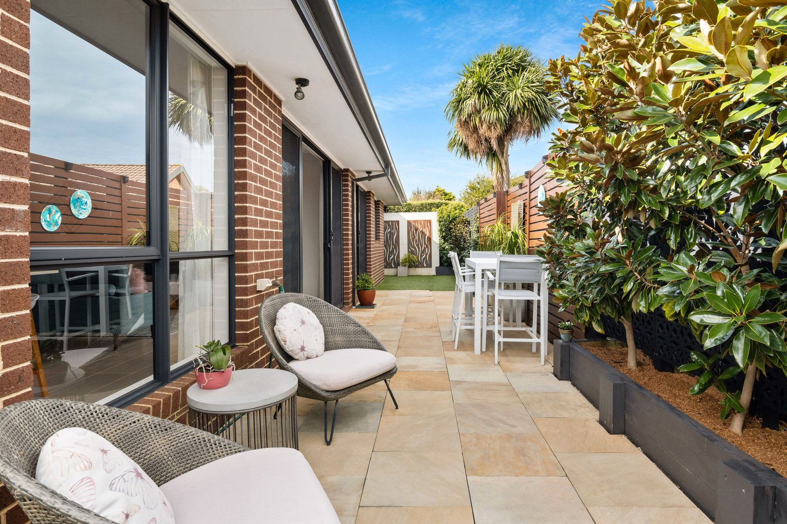 4/10 Van Ness Avenue, Mornington, 3931