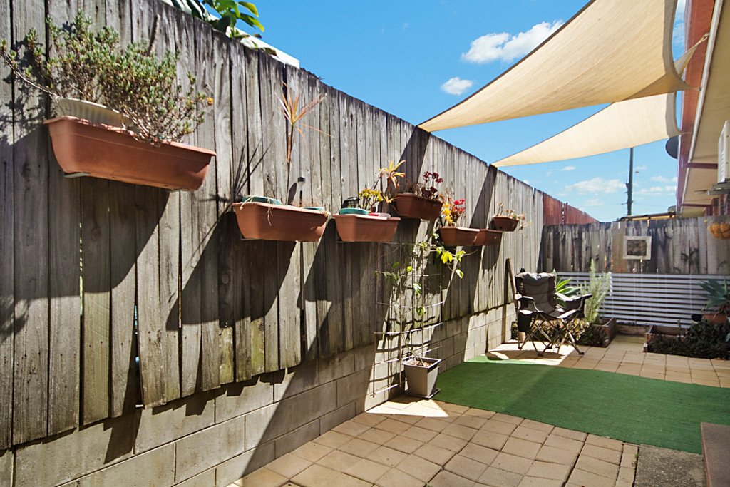 4/100 Kennedy Drive TWEED HEADS WEST 7