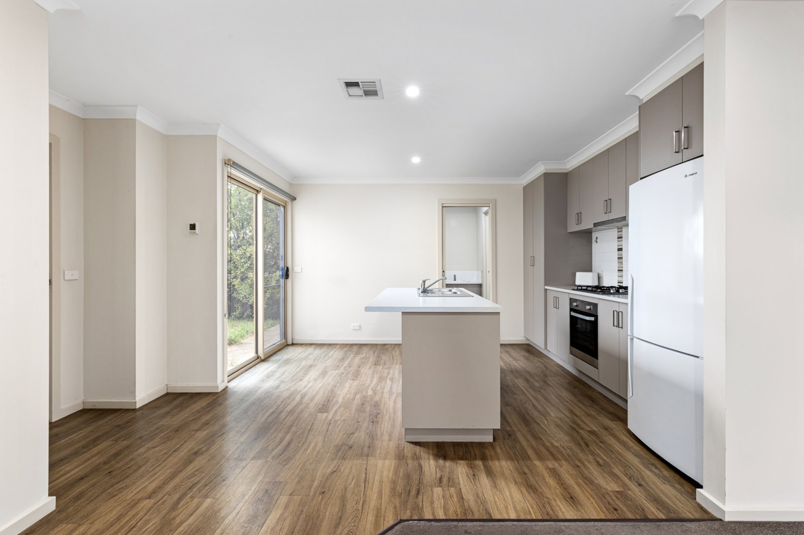 Gallery: 4/1015A Gregory Street