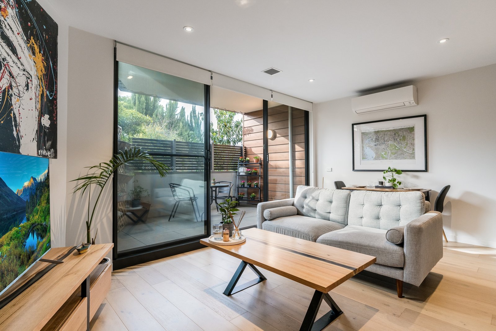 Gallery: 4/102 Colac Road
