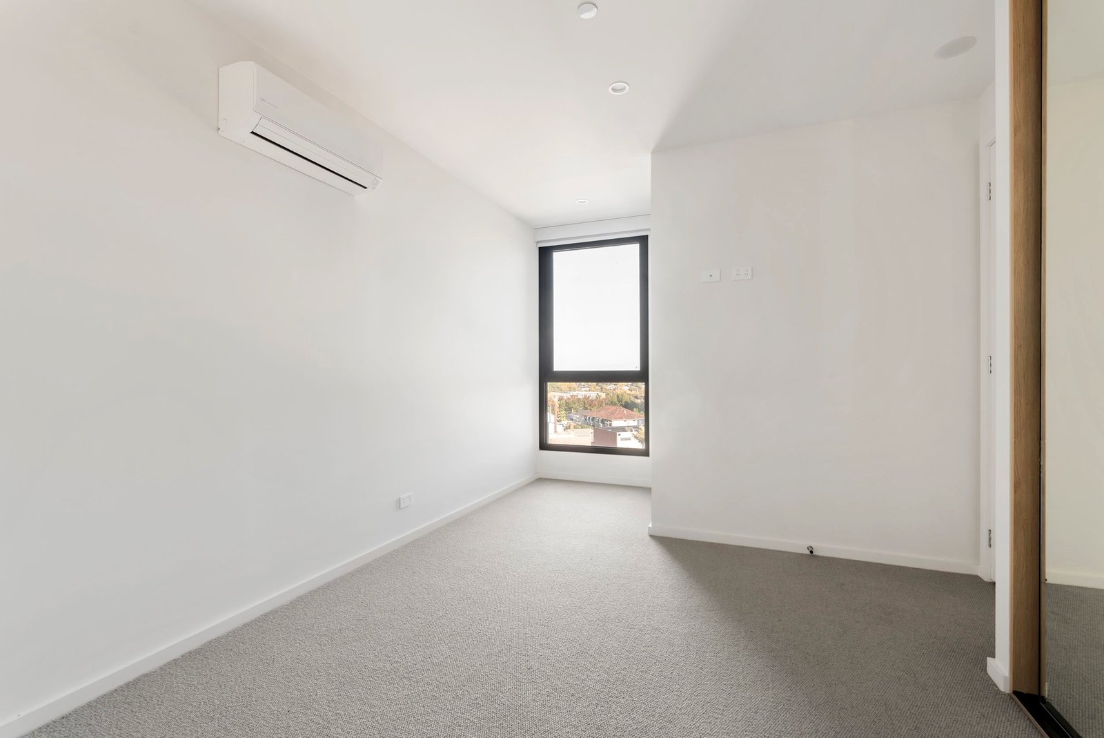 Real Estate and Property in 410/241 Glen Huntly Road, Elsternwick, VIC