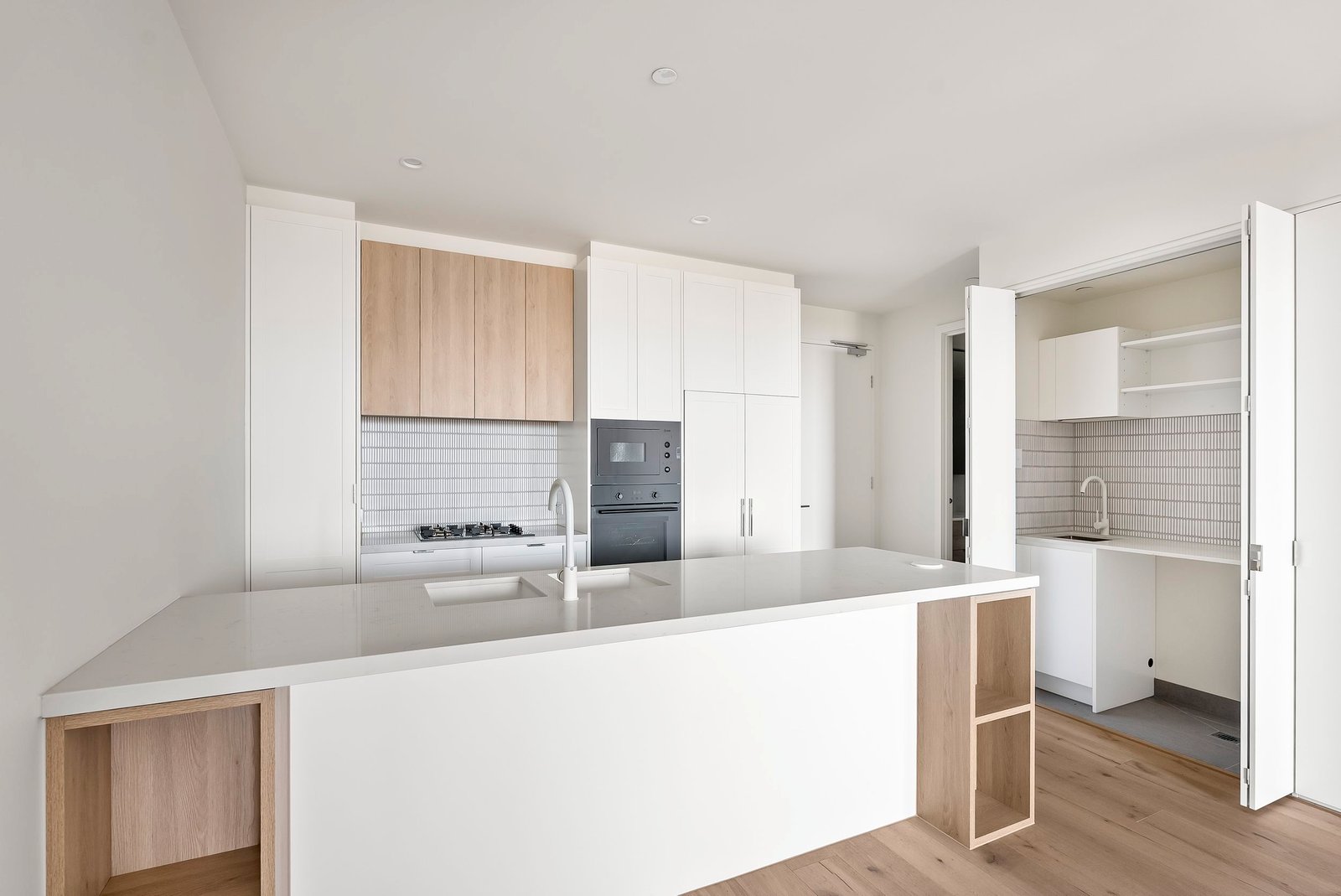 Real Estate and Property in 410/241 Glen Huntly Road, Elsternwick, VIC