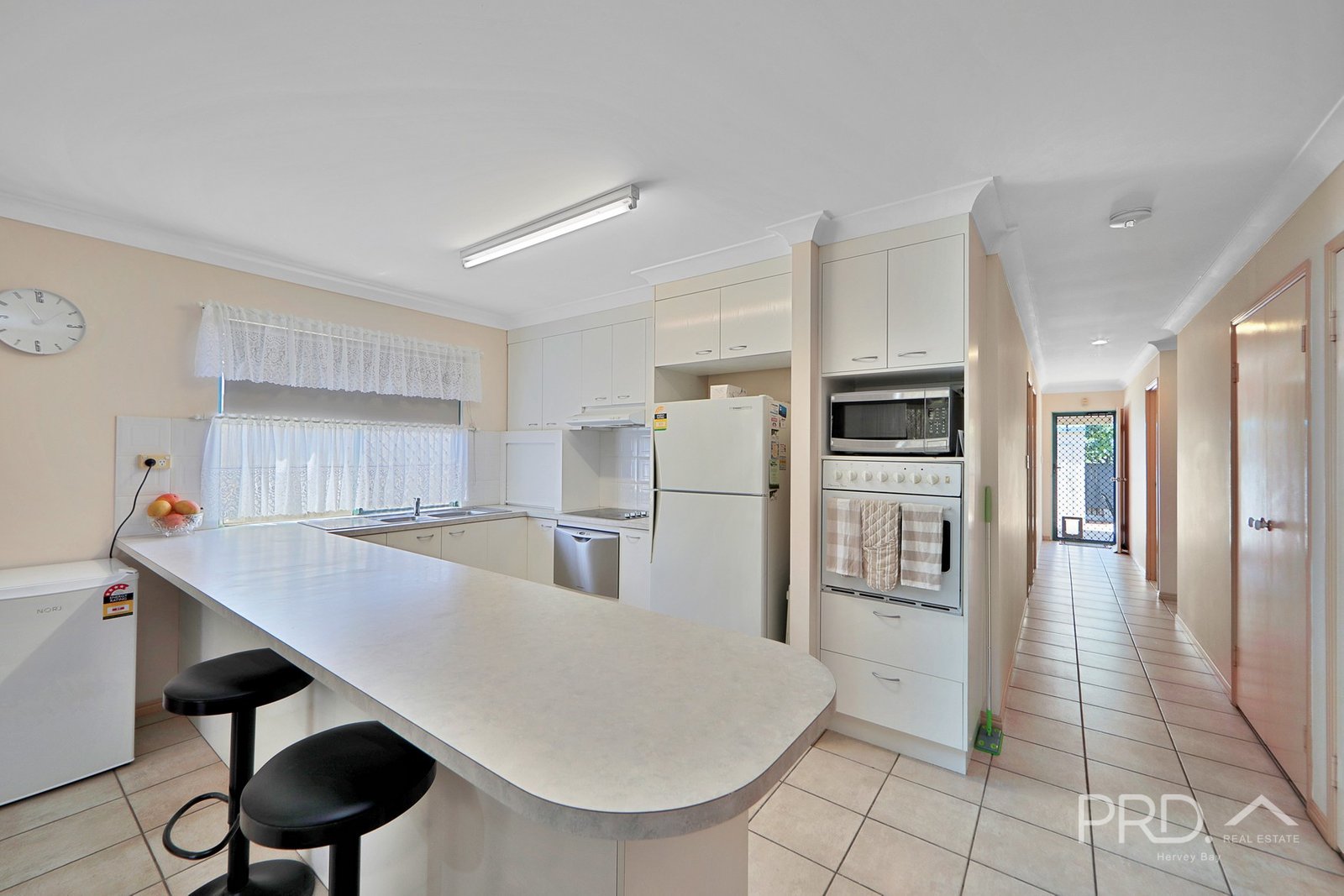 4/103 Cypress Street TORQUAY 8