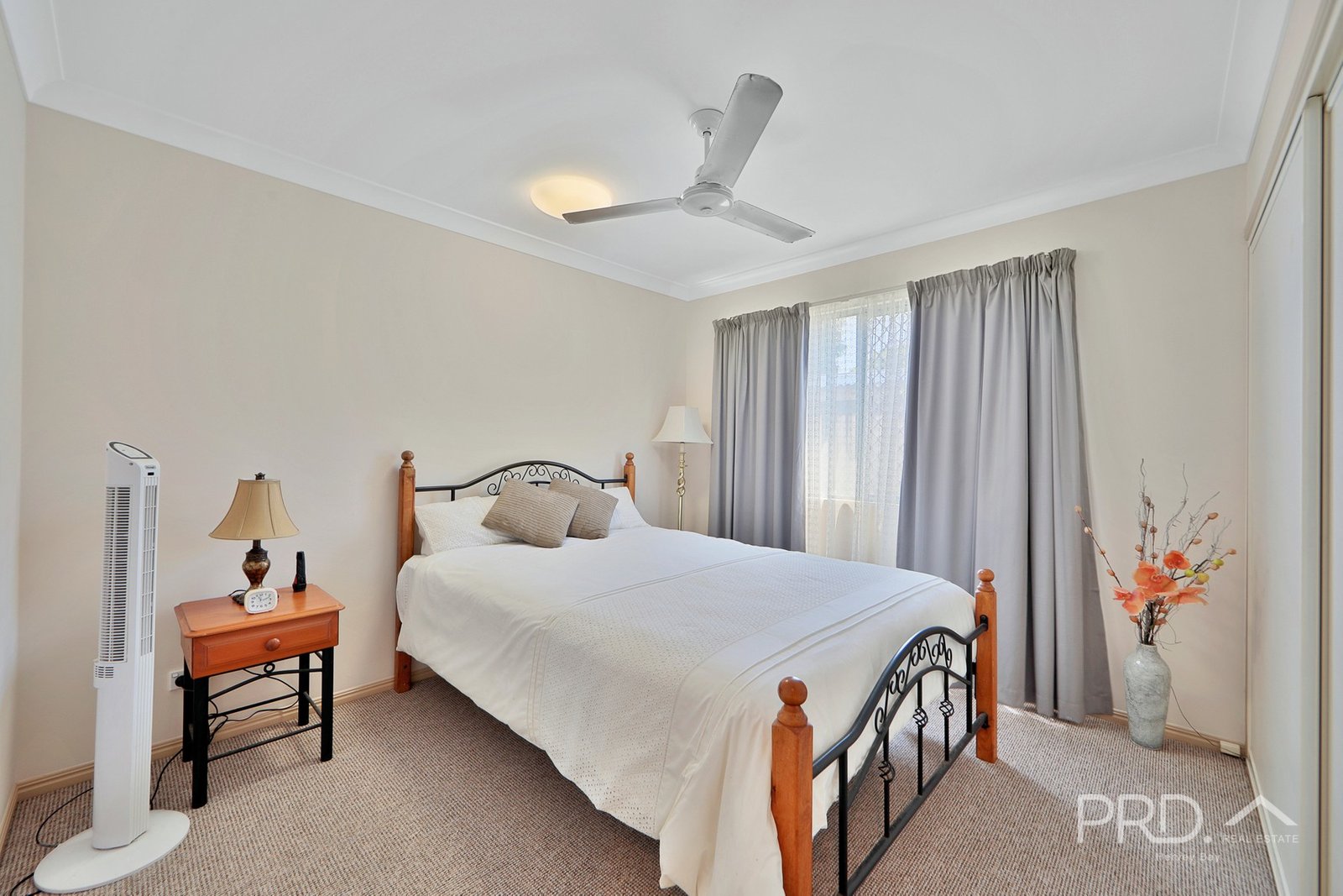 4/103 Cypress Street TORQUAY 11