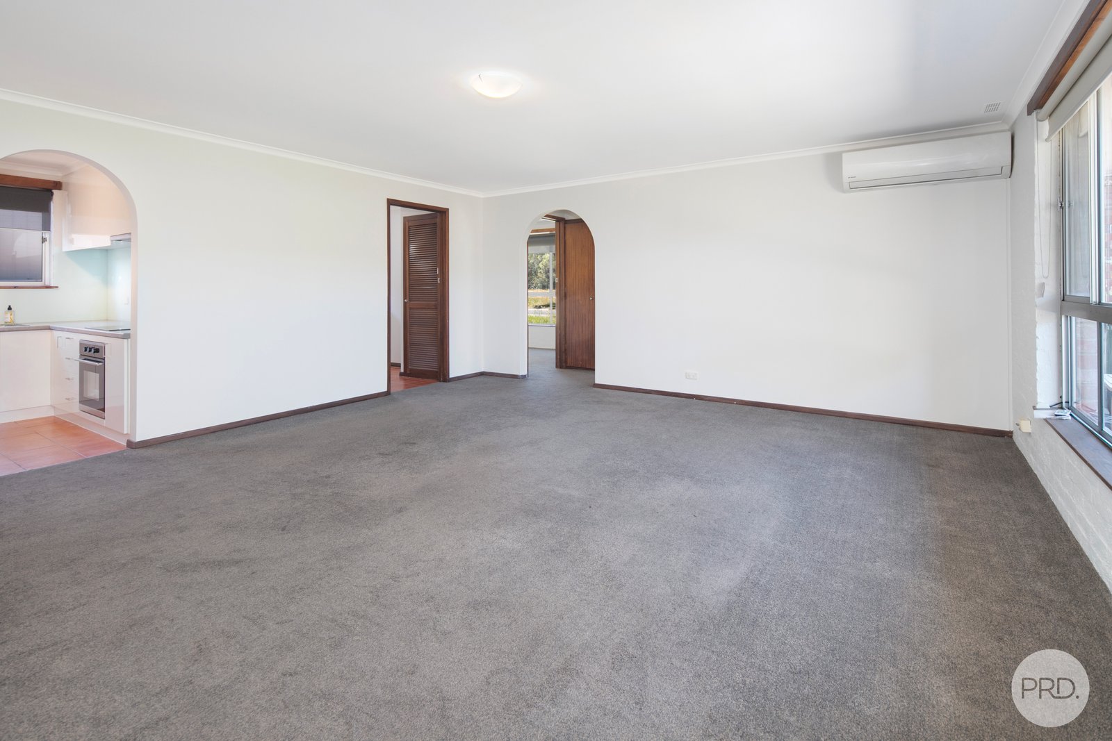 4/104-106 Sawyer Avenue CANADIAN 3