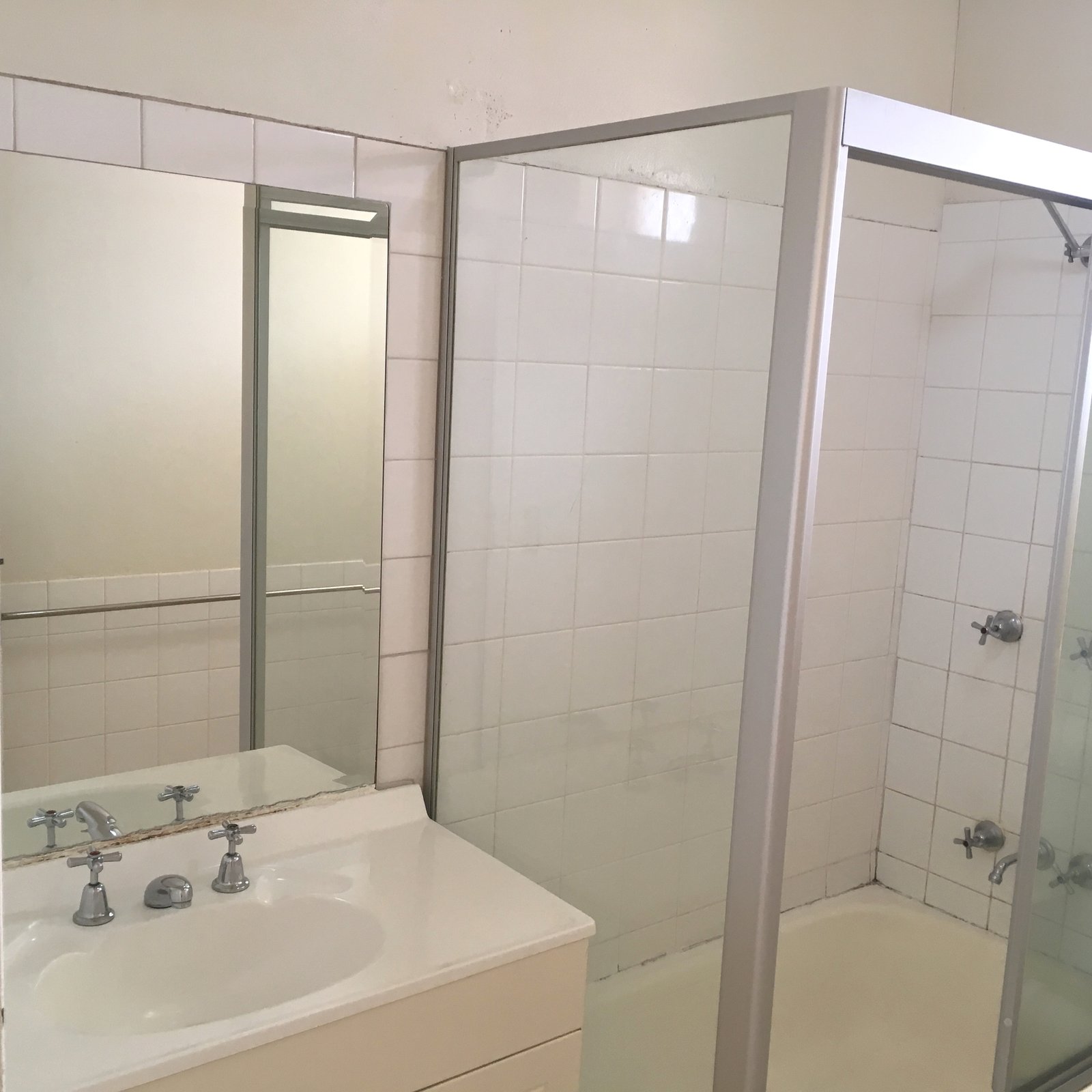 4/104 Stoneleigh Street LUTWYCHE 7