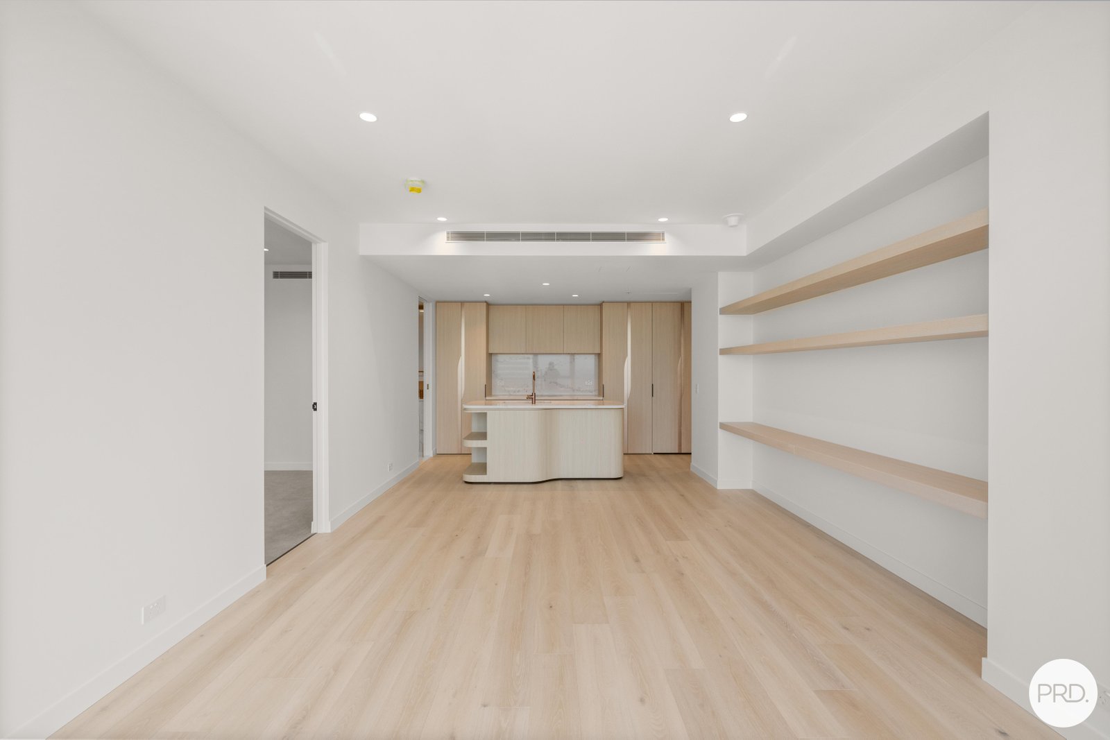 4104/63 La Trobe Street MELBOURNE 2