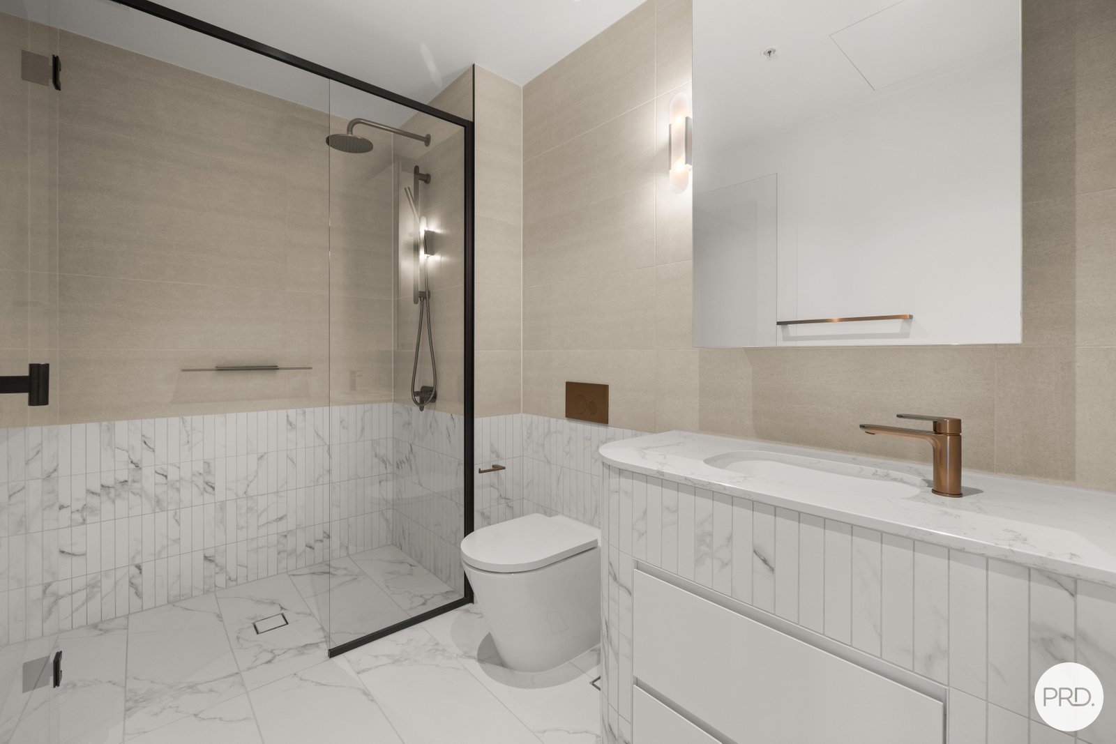 4104/63 La Trobe Street MELBOURNE 9