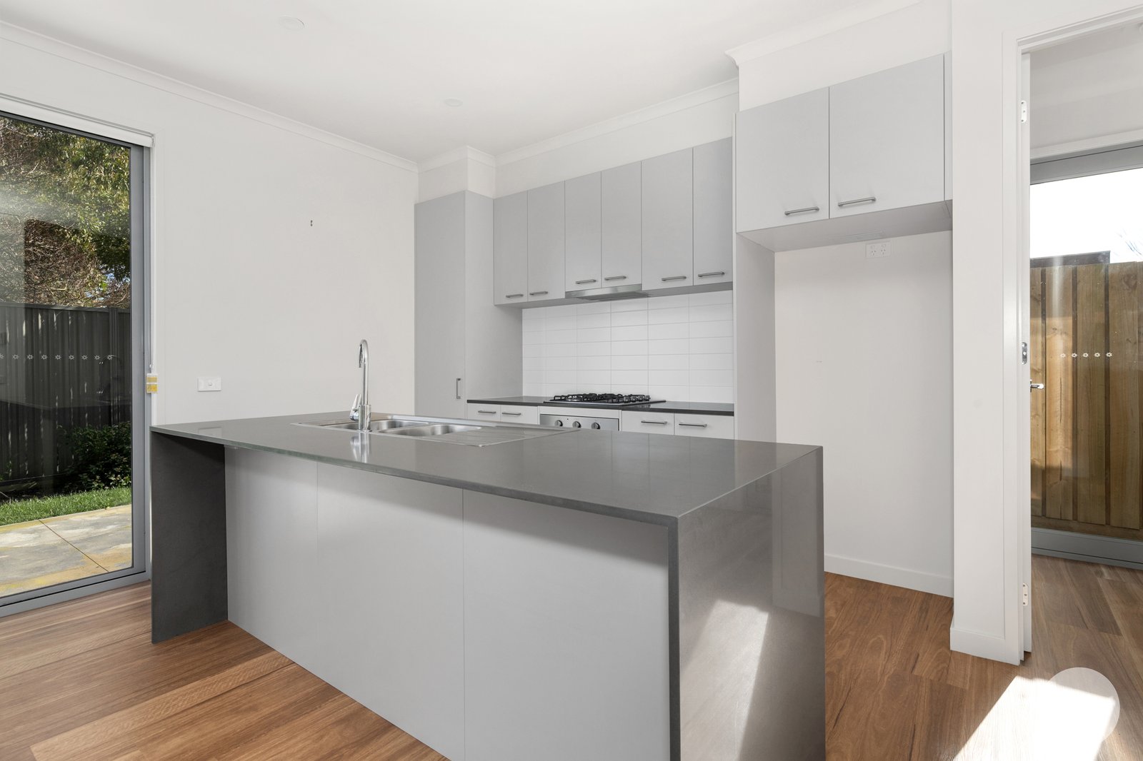 4/105 Forest Street LAKE WENDOUREE 3