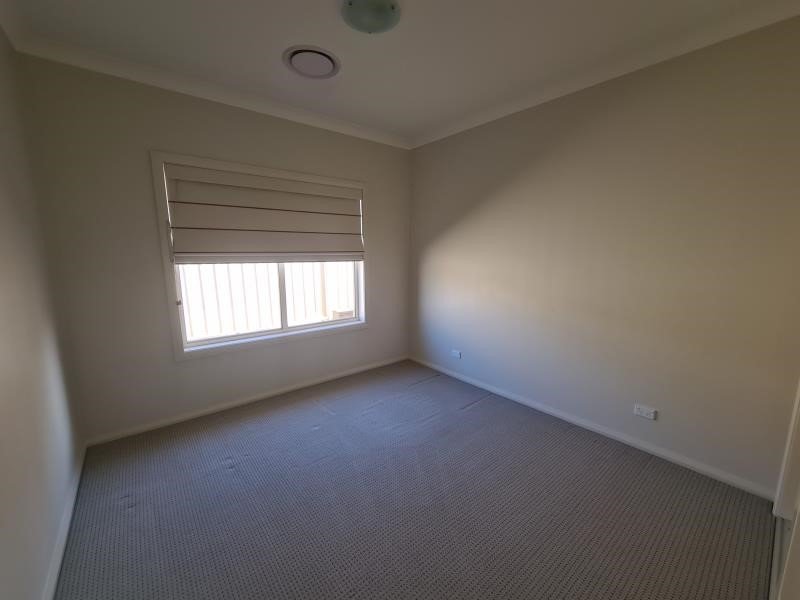 4/105 Goonoo Goonoo Road TAMWORTH 5