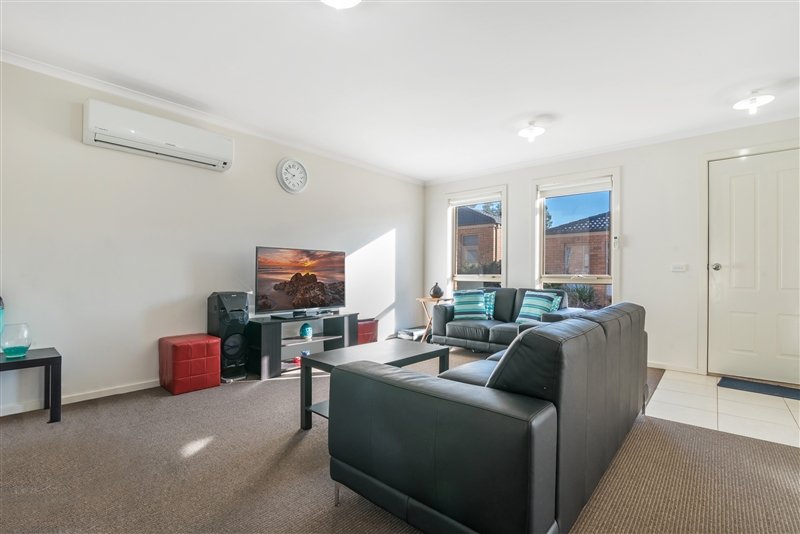 4/107 St Killian Street WHITE HILLS 3