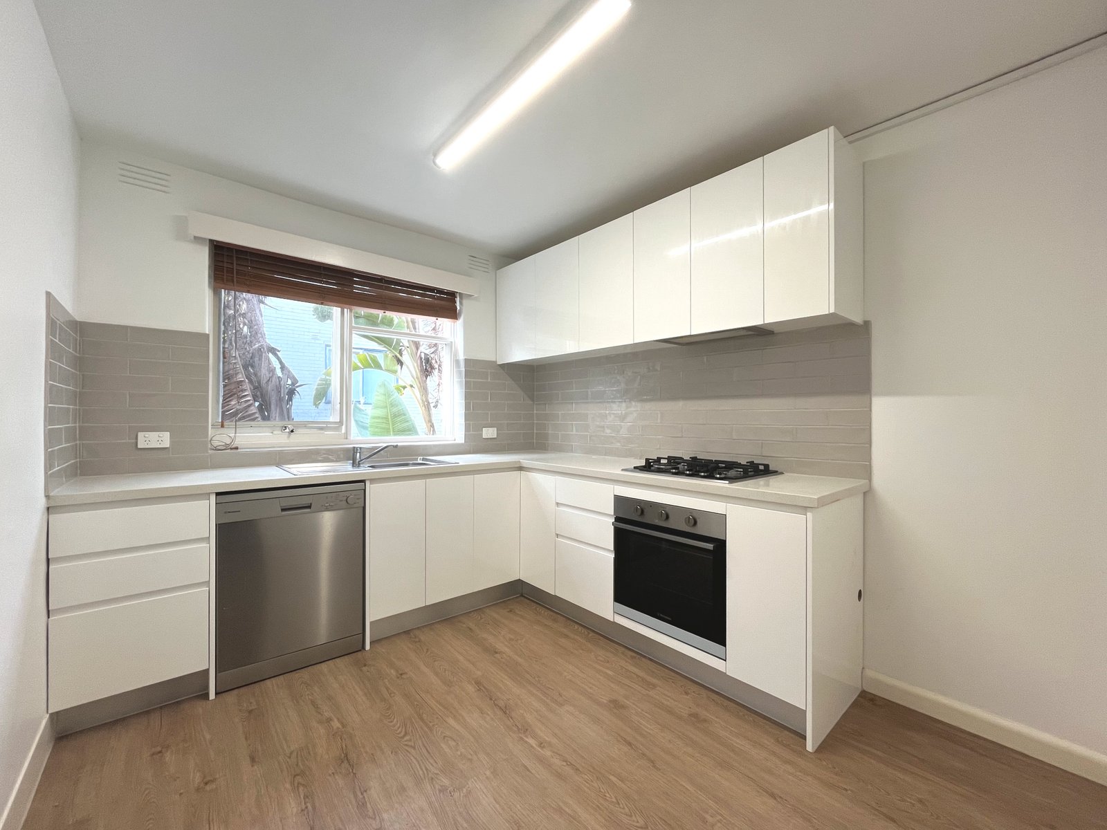 Gallery: 4/107 Victoria Road
